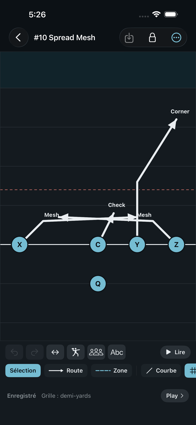 L'application Routetree sur iPhone : un jeu dans l'éditeur, avec terrain, formation et tracés.